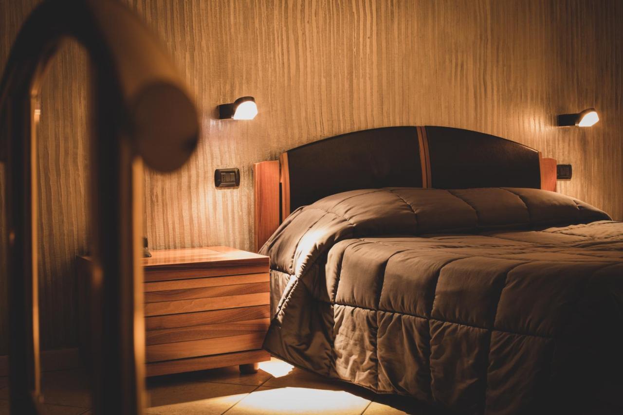 Hotel Camino Vecchio Fossato di Vico Eksteriør billede